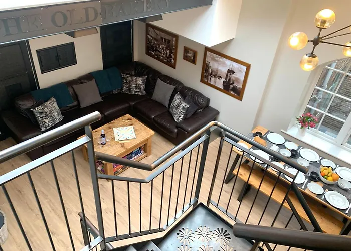 89a Church Street - Luxury Two Bed With Roof Terrace * ウィットビー